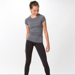 NWOT Lululemon shirt